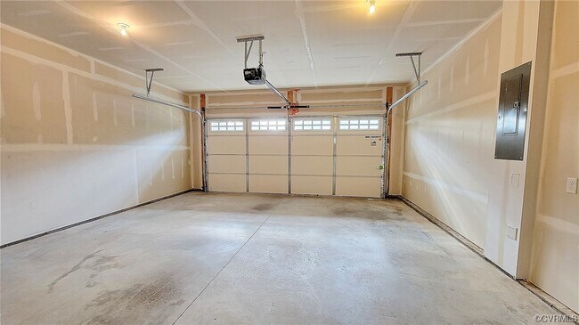 Building Photo - 1940 Walmart Way