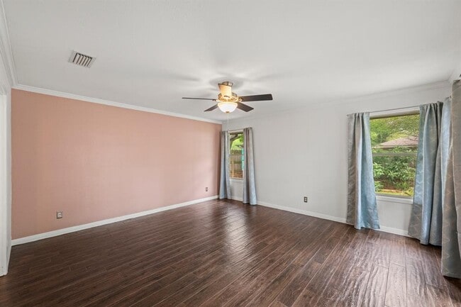 Building Photo - 4820 Marblehead Dr