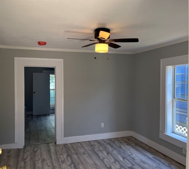 2 Bedroom Home 199.00 First Months Rent ... - 2 Bedroom Home  199.00 First Months Rent  ...