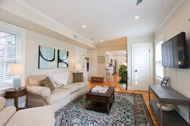 Primary Photo - 1 bedroom in Boston MA 02125
