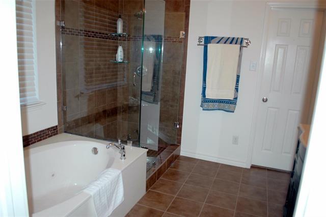 Building Photo - 15788 Western Trail