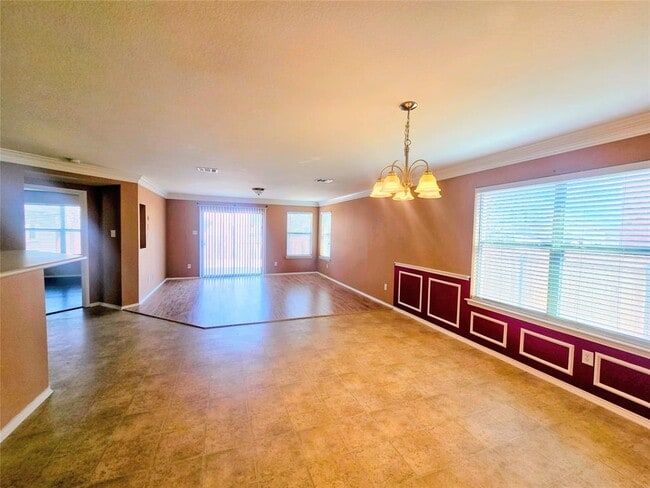 Building Photo - 314 Ran Rd