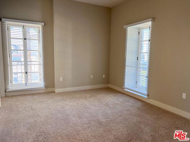 Building Photo - 1041 Glendon Ave