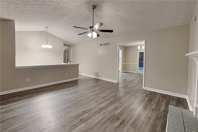 Building Photo - 291 N Briar Ridge