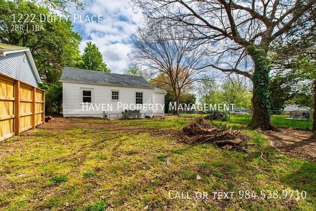 Building Photo - 1222 Duffy Pl