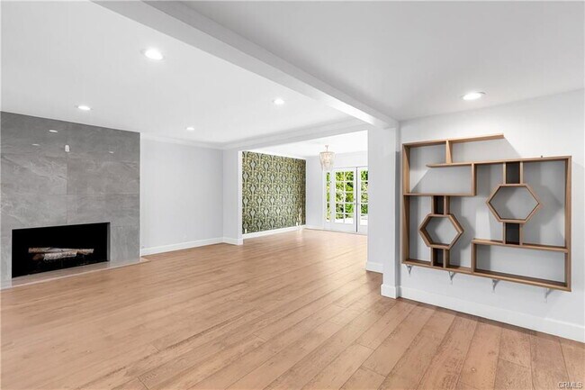 Building Photo - 3156 Dona Emilia Dr