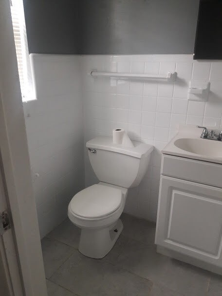 Building Photo - Stunning 3-Bedroom, 2-Bath Home in Desirable Mandarin Neighborhood!