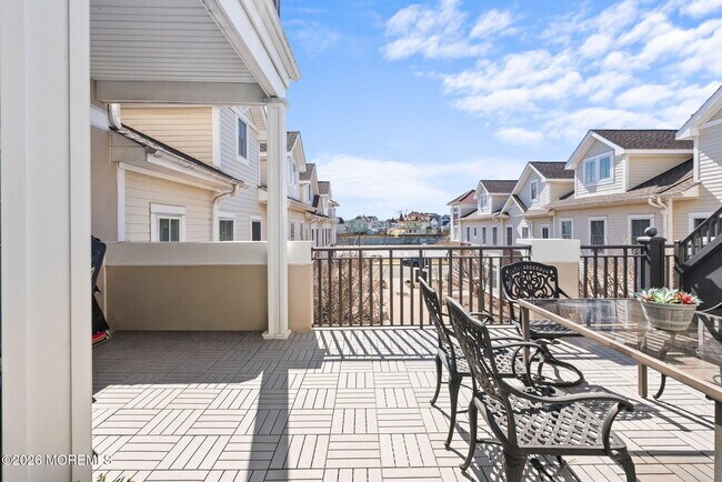 Building Photo - 300 Cookman Ave