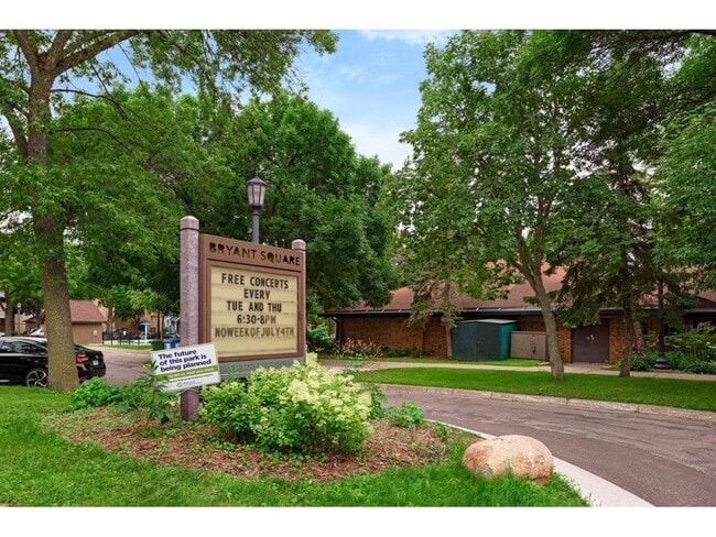 Building Photo - 3023 Dupont Ave S