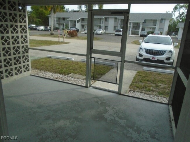 Building Photo - 4926 York St