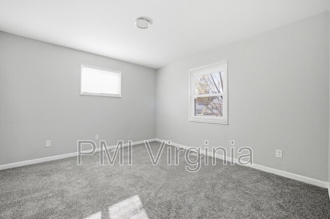 Building Photo - 308 Winchester Dr