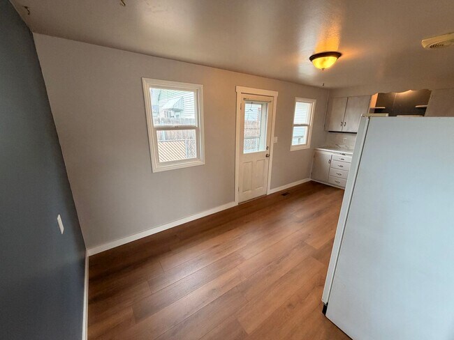 Building Photo - 3106 N Lidgerwood St