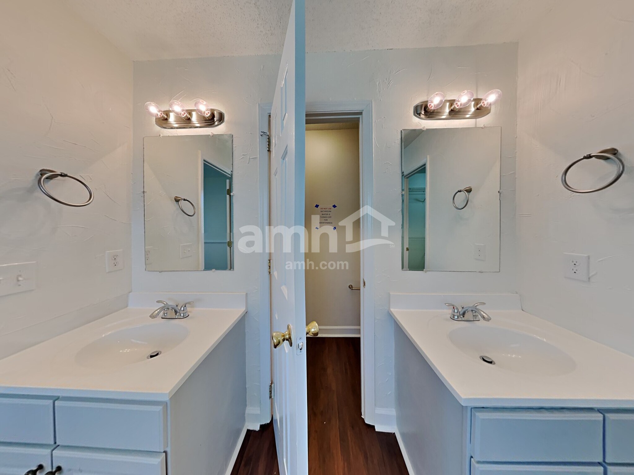 Building Photo - 7403 Redstart Ct