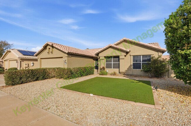 Building Photo - Resort-Style Living with Private Pool in Prime Chandler Location