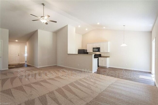 Building Photo - 2237 Balmore Ave