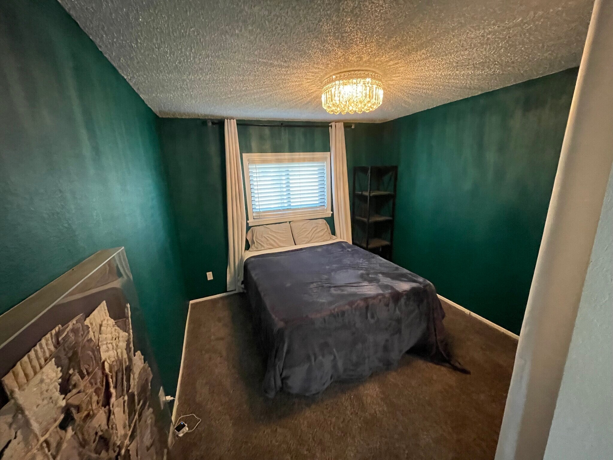 Building Photo - 2529 Bott Ave