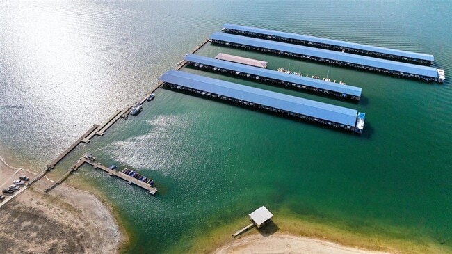 Building Photo - 17210 W Beach Rd