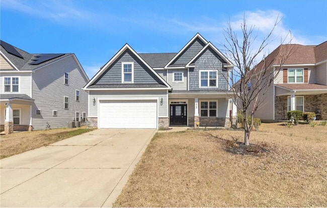 Primary Photo - 908 Liberty Ln