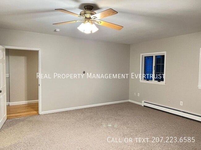Building Photo - 111 Scott Dyer Rd