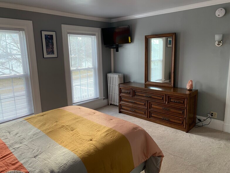 Building Photo - 39 Ohio St