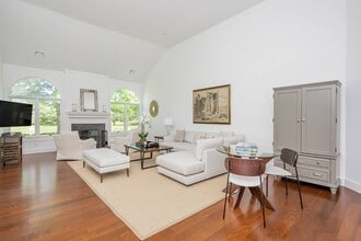 Building Photo - 125 St.Andrew Cir