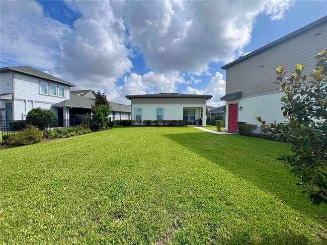 Building Photo - 6958 Bridgman St