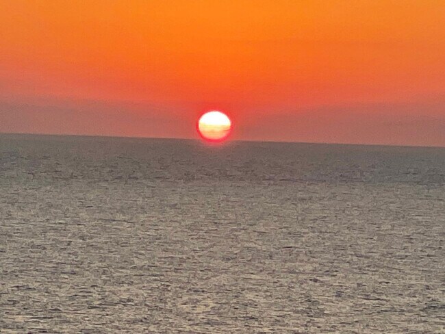 Building Photo - 10515 Front Beach Rd