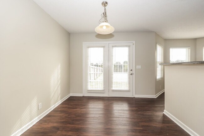 Building Photo - 2722 Apostle Ln