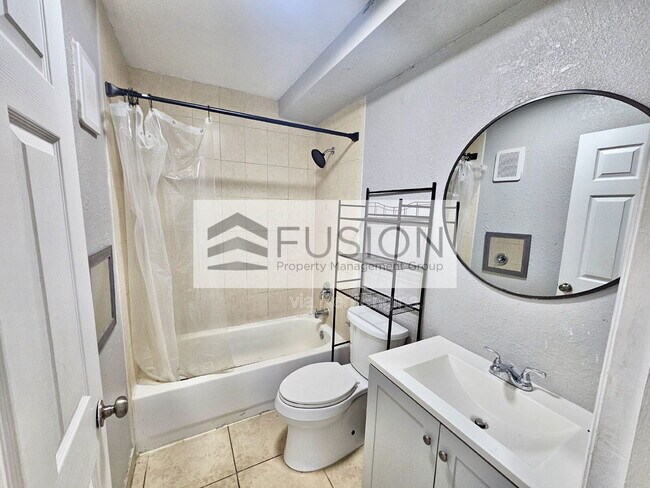 Building Photo - 400 NW 65th Ave