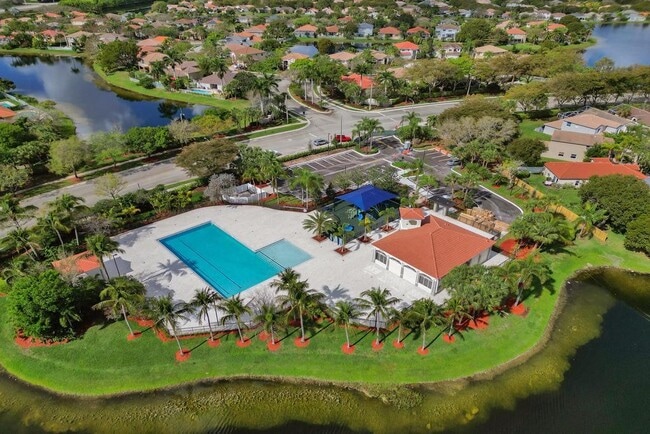 Building Photo - 16405 Diamond Head Dr