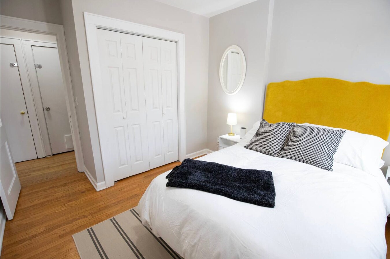 Building Photo - 1802 E Howard Ave