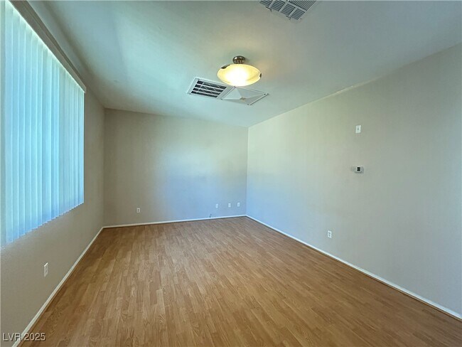 Building Photo - 1306 Tempo St