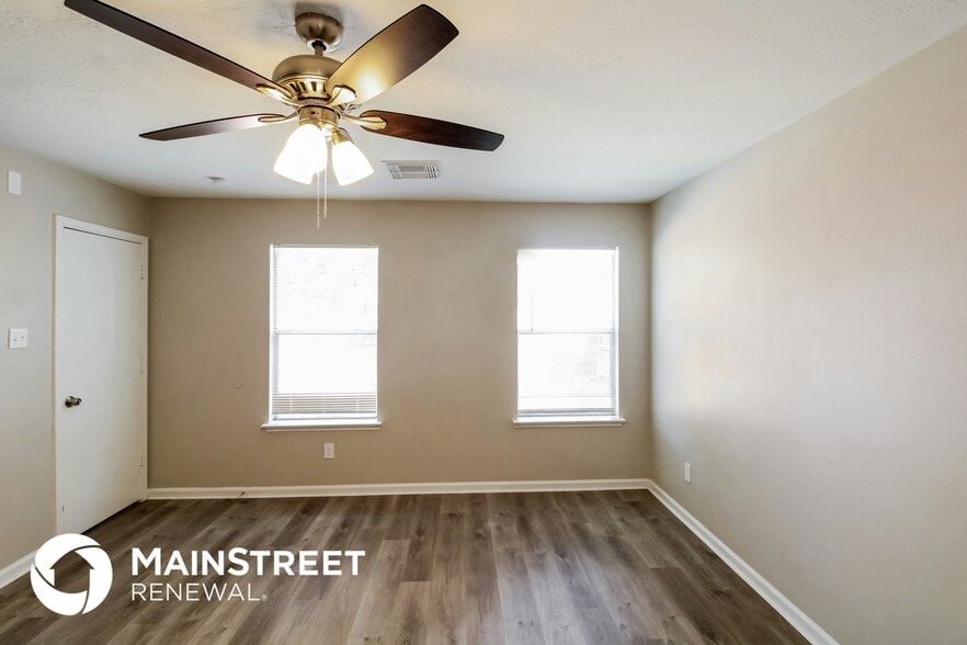 Building Photo - 2910 Fawn Ct