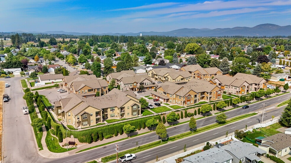 Primary Photo - Fairway Meadows