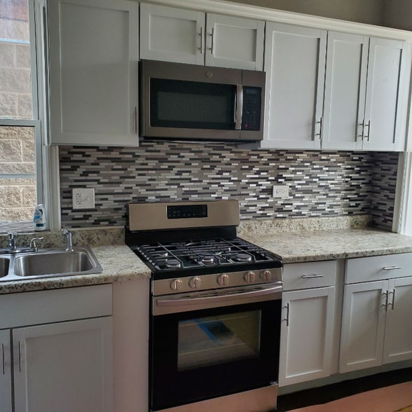 Building Photo - 4119 W Van Buren St