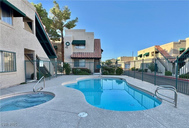 Building Photo - 6750 Del Rey Ave