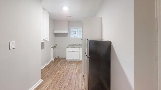 Building Photo - 11314 Courtshire Dr