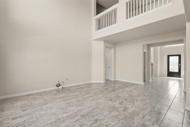 Building Photo - 2425 Village Azalea Dr
