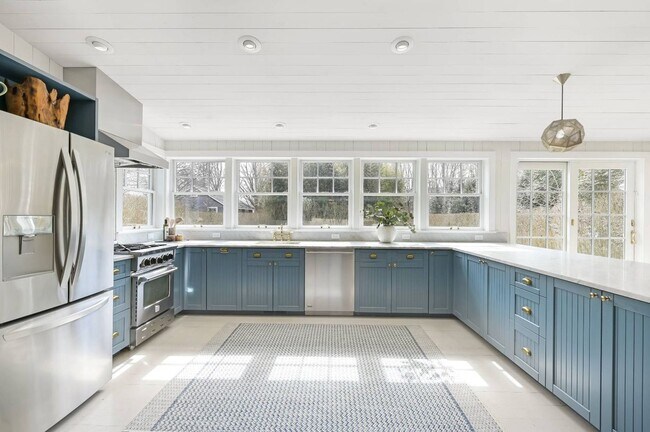 Building Photo - 62 Abrahams Landing Rd