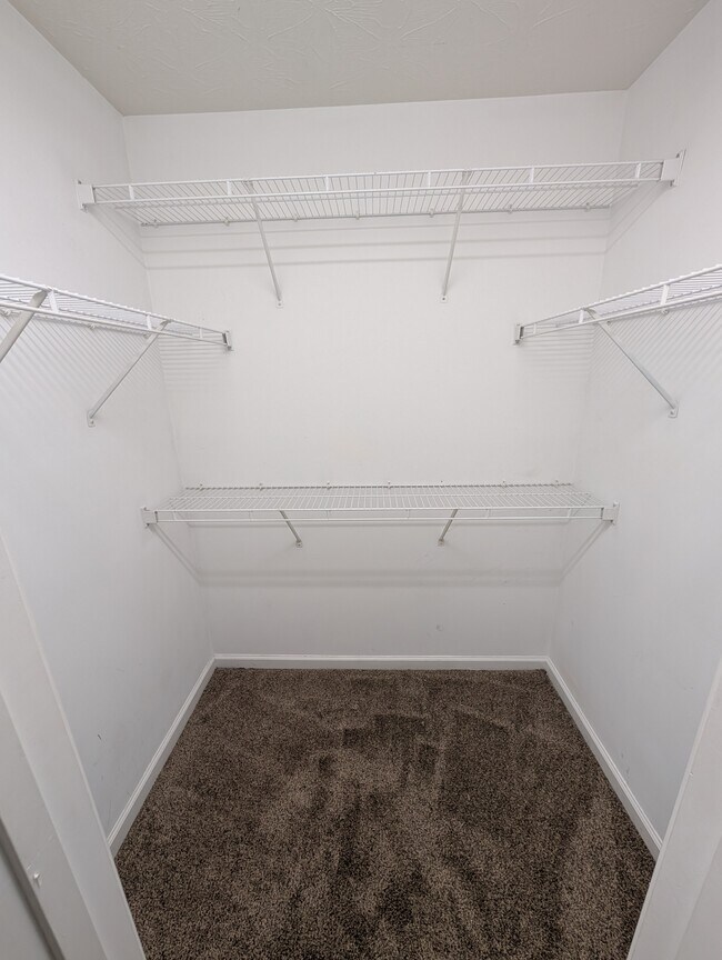 Building Photo - 1039 Stonemark Trl