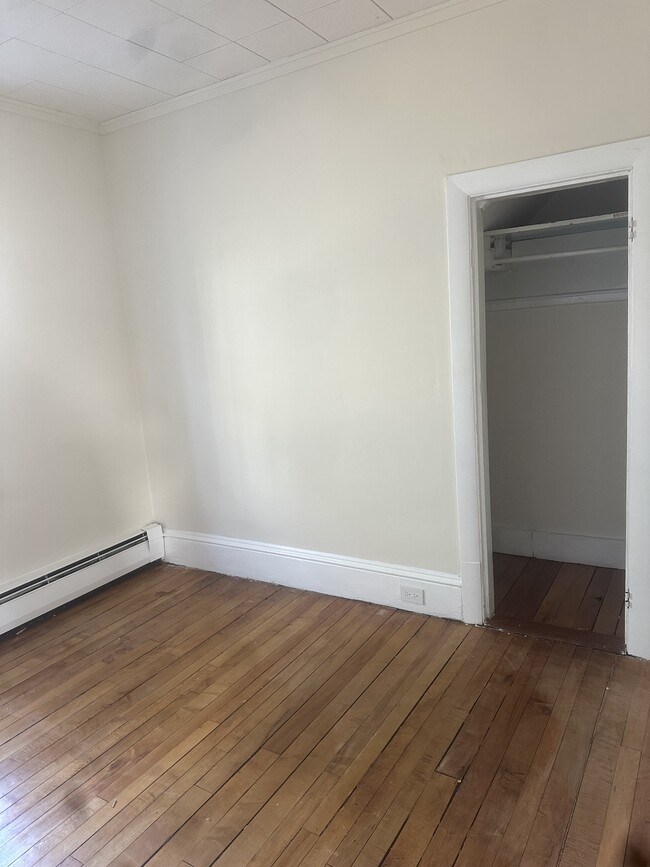 Building Photo - 66 Swift St