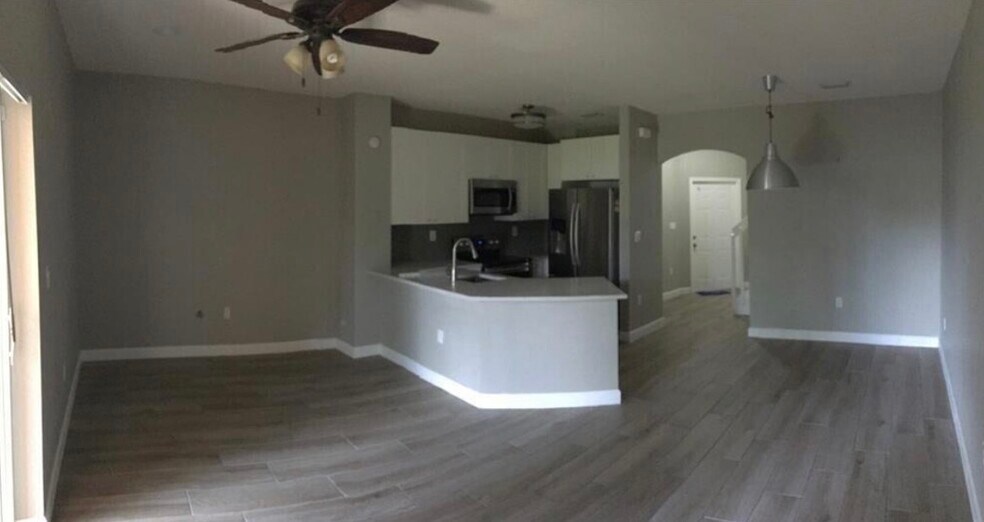 Building Photo - 6503 Catalina Ln