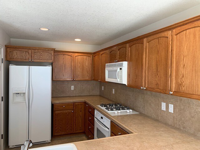 Building Photo - 863 SE Bayshore Cir