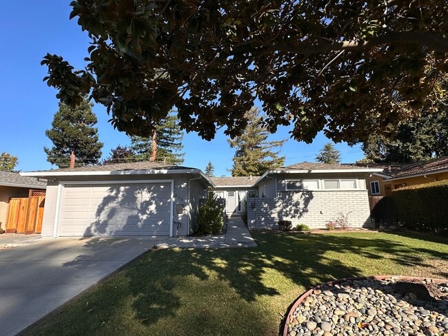 Building Photo - Updated Sunnyvale Beauty, 3/2 with AC