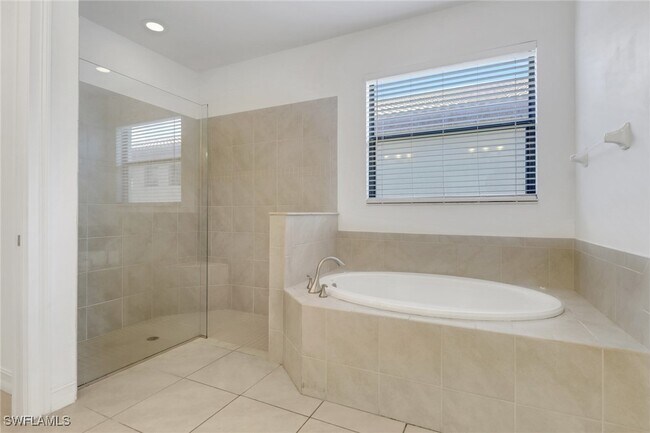 Building Photo - 14533 Tuscany Pointe Trl