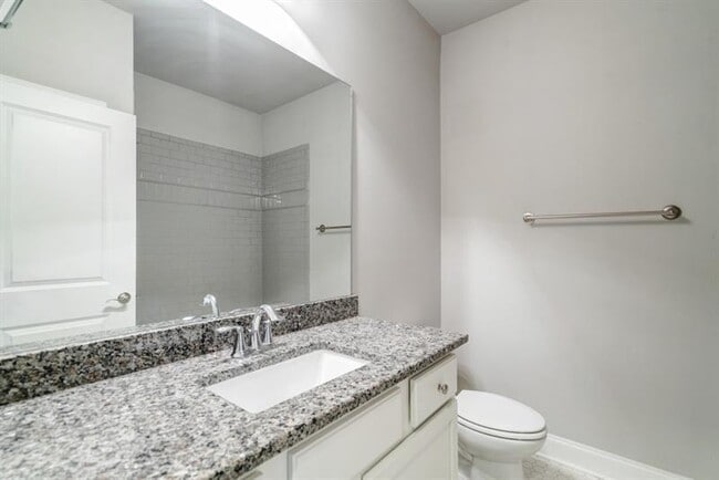 Building Photo - 1317 Winfair Ln NE
