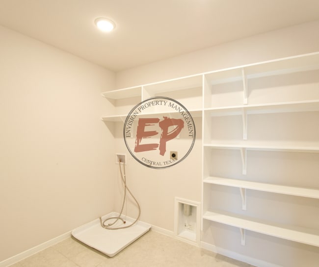 Building Photo - 11229 Solar St