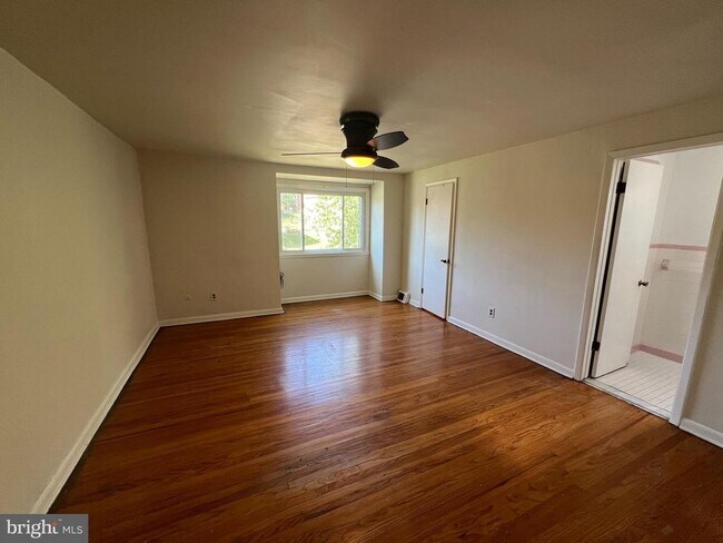 Building Photo - 4004 Gideon Rd