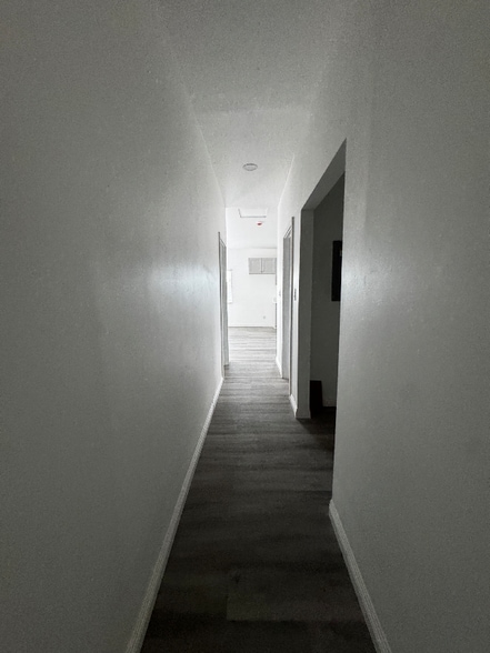 Building Photo - 7819 Golondrina Dr