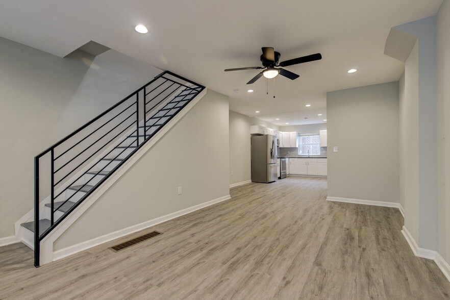 Building Photo - 4021 Howland St